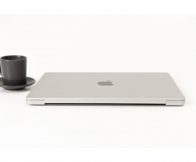 MacBook Pro 14" Silver 2023 (MR7K3) б/у